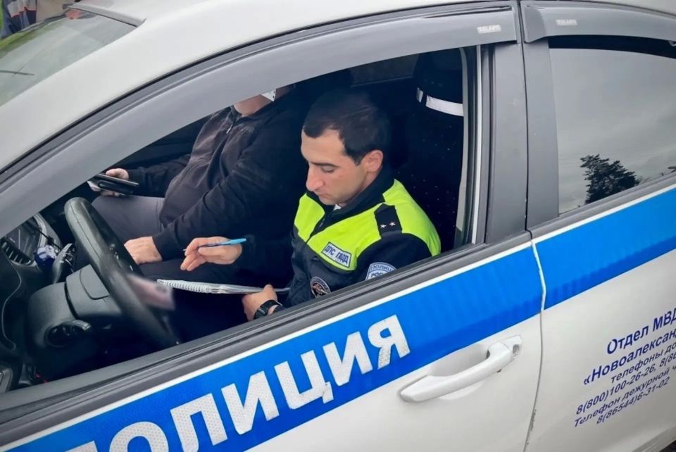 #паутина. Сто часов обязательных работ получил водитель, управлявший автомобилем будучи лишенным такого права Накануне в Новоалександровском округе сотрудниками Госавтоинспекции с помощью программного комплекса «Паутина» в... #паутина. Сто часов обязательных работ получил водитель, управлявший автомобилем будучи лишенным такого права Накануне в Новоалександровском округе сотрудниками Госавтоинспекции с помощью программного комплекса «Паутина» в...
