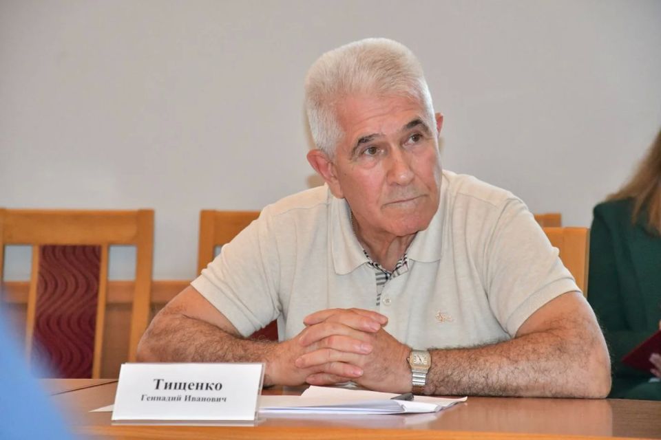 Валерия Бруснева и Владимир Лысенко провели в Ставропольской городской Думе совместное заседание комитетов по социальной политике и по делам ветеранов Валерия Бруснева и Владимир Лысенко провели в Ставропольской городской Думе совместное заседание комитетов по социальной политике и по делам ветеранов