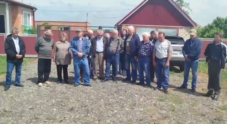Ставропольские пасечники записали обращение к властям после массовой гибели пчел