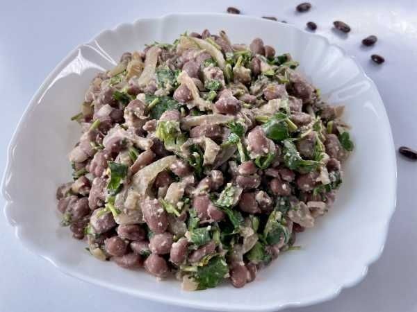 Погружаемся в богатство грузинской кухни: лобио «Лебия Харкалия»