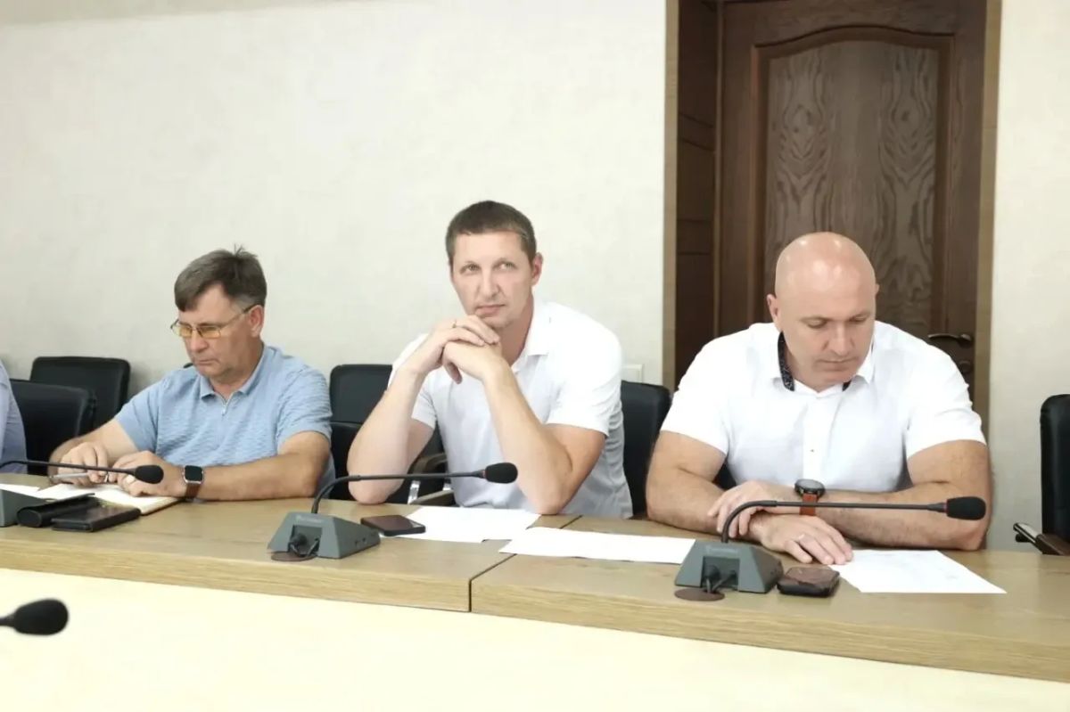 «Земля спорта». В министерстве сельского хозяйства Ставропольского края состоялось совещание по подготовке и проведению регионального этапа Всероссийского марафона «Земля спорта». С приветственным словом к участникам... «Земля спорта». В министерстве сельского хозяйства Ставропольского края состоялось совещание по подготовке и проведению регионального этапа Всероссийского марафона «Земля спорта». С приветственным словом к участникам...