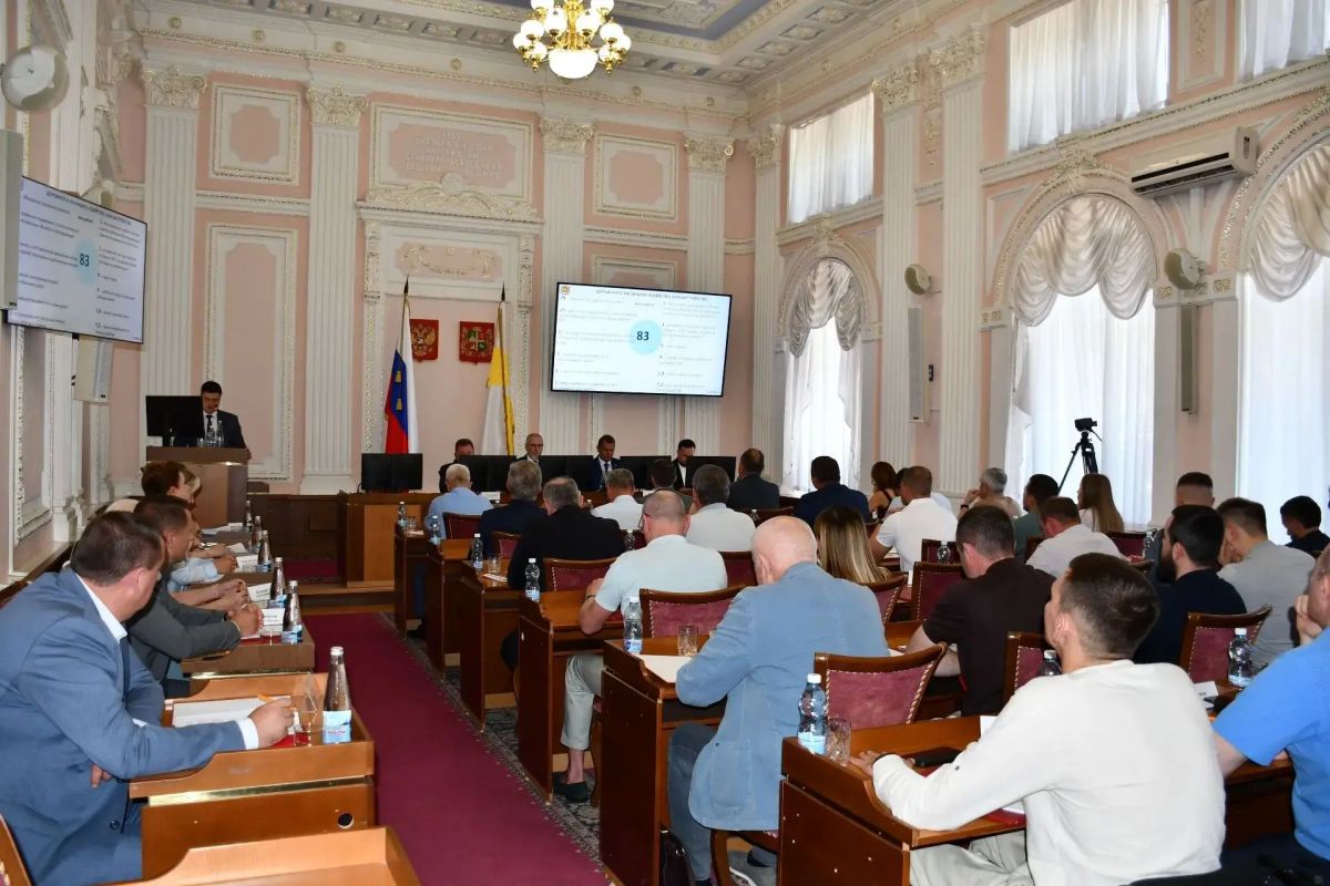 На заседании Ставропольской городской Думы сегодня принят ряд важных решений, затрагивающих бюджет, социальную поддержку и участие горожан в управлении На заседании Ставропольской городской Думы сегодня принят ряд важных решений, затрагивающих бюджет, социальную поддержку и участие горожан в управлении