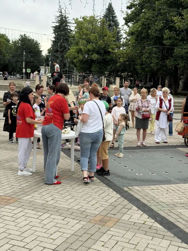 Лотерея «Удача» очень порадовала всех гостей праздника! Лотерея «Удача» очень порадовала всех гостей праздника!
