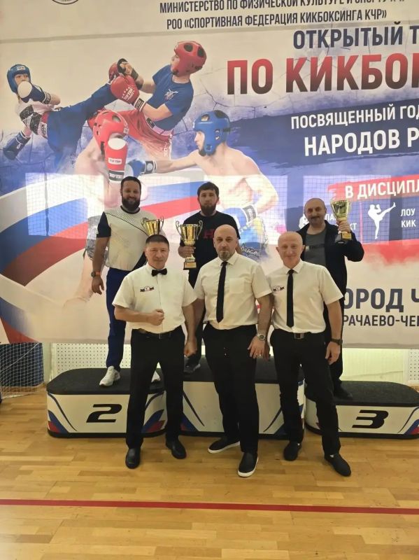 Ставропольские кикбоксеры покорили Черкесск Ставропольские кикбоксеры покорили Черкесск