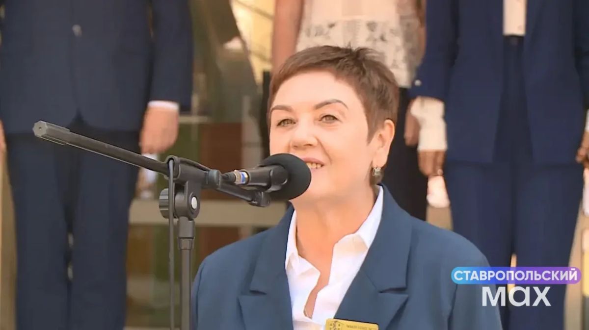 Школьные линейки проходят сегодня по всему Ставрополью Школьные линейки проходят сегодня по всему Ставрополью
