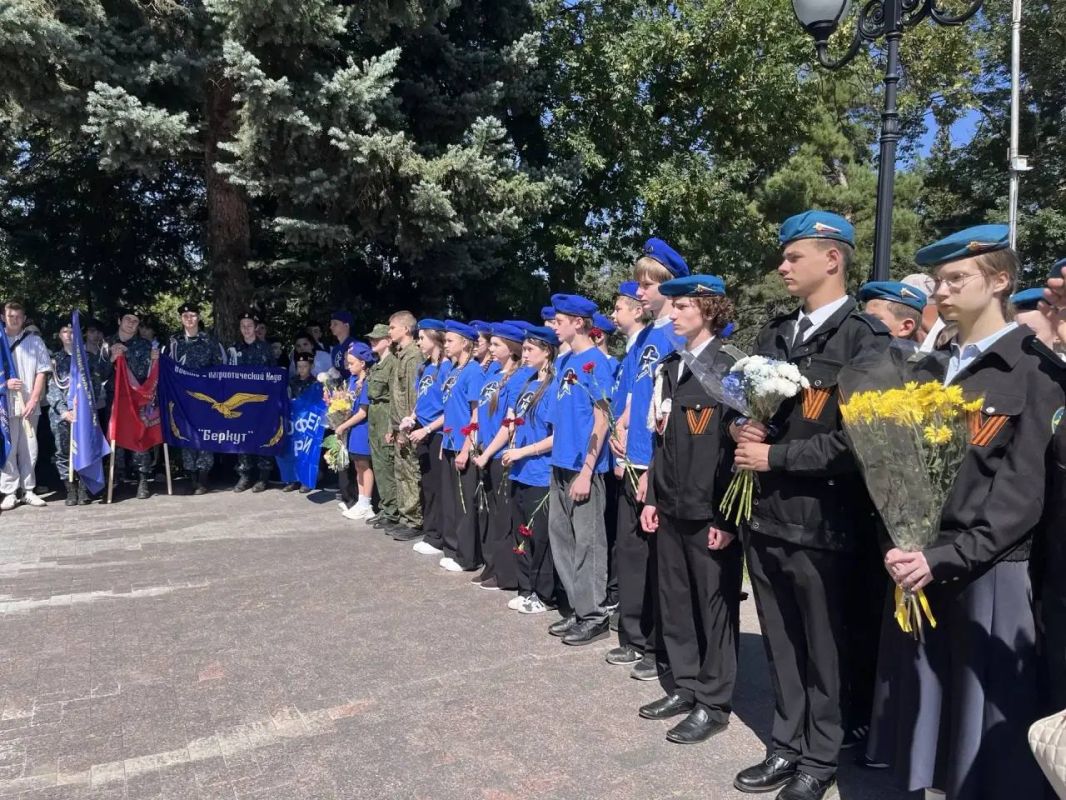 Кисловодск помнит своих героев Кисловодск помнит своих героев