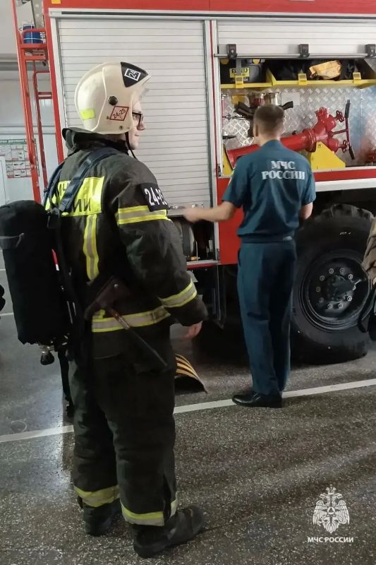 Сотрудники МЧС Ставрополья и ветераны СВО провели урок мужества Сотрудники МЧС Ставрополья и ветераны СВО провели урок мужества