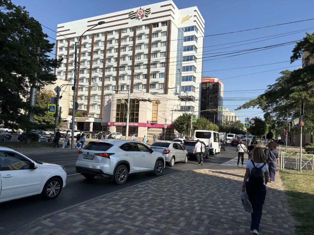 Центр Ставрополя стоит в пробках Центр Ставрополя стоит в пробках