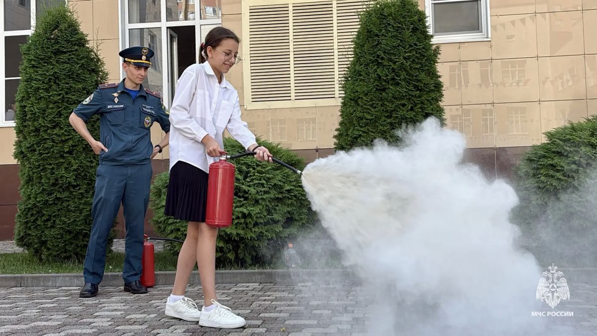 В ставропольской школе прошла тренировочная эвакуация В ставропольской школе прошла тренировочная эвакуация