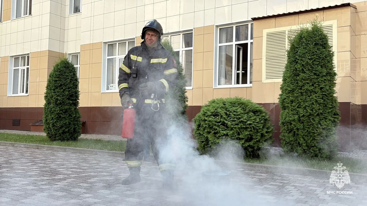 В ставропольской школе прошла тренировочная эвакуация В ставропольской школе прошла тренировочная эвакуация