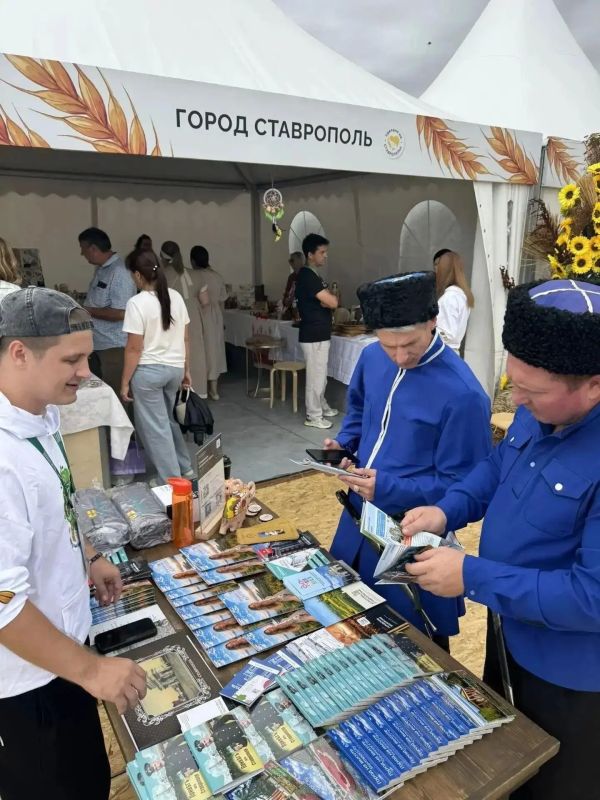 По Ставрополю и окрестностям провели десятки экскурсий для жителей и туристов По Ставрополю и окрестностям провели десятки экскурсий для жителей и туристов