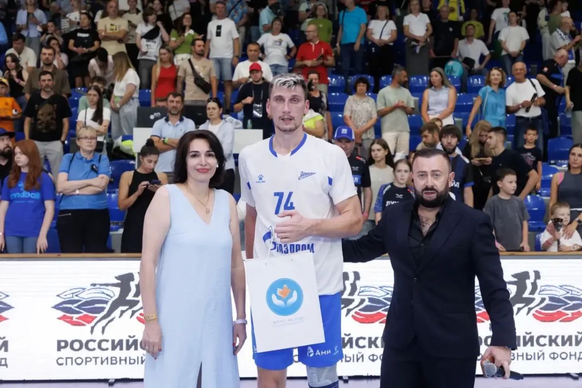 Битва с вице-чемпионом. Первый домашний матч чемпионата России в мужской суперлиге в сезоне 2026-2027 годов гандболисты ставропольского «Виктора» провели против вице-чемпионов страны из «Зенита» Битва с вице-чемпионом. Первый домашний матч чемпионата России в мужской суперлиге в сезоне 2026-2027 годов гандболисты ставропольского «Виктора» провели против вице-чемпионов страны из «Зенита»
