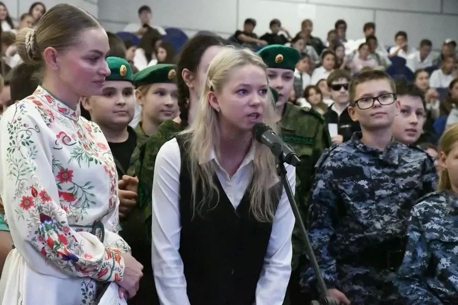 Дмитрий Ворошилов: В музейно-выставочном комплексе «Россия - моя история» в рамках Осеннего культурного марафона состоялся предпремьерный показ художественного фильма «Спасти бессмертного» Дмитрий Ворошилов: В музейно-выставочном комплексе «Россия - моя история» в рамках Осеннего культурного марафона состоялся предпремьерный показ художественного фильма «Спасти бессмертного»