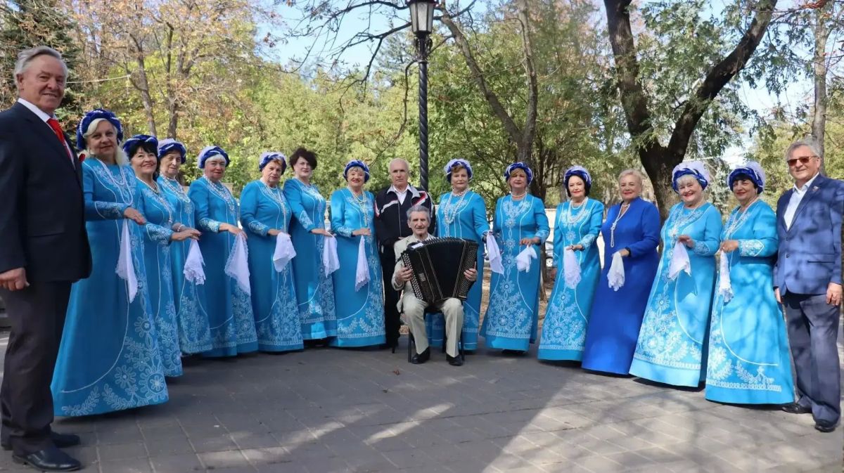 — В Ставрополе девять творческих коллективов получили или подтвердили почетные звания «народный» и «образцовый» — В Ставрополе девять творческих коллективов получили или подтвердили почетные звания «народный» и «образцовый»