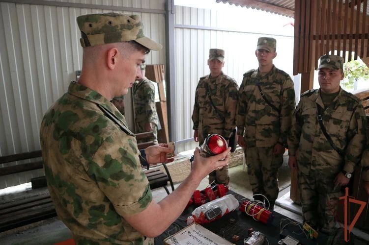 Сбор с молодыми офицерами Росгвардии завершился в Пятигорске Сбор с молодыми офицерами Росгвардии завершился в Пятигорске