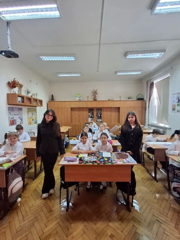 С Днём учителя, дорогие наши педагоги! С Днём учителя, дорогие наши педагоги!