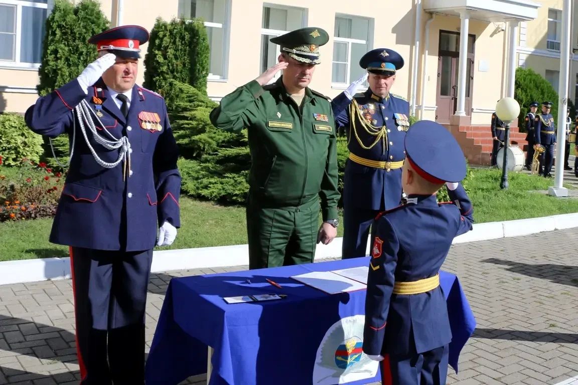 "Жизнь – Родине, душу – Богу, честь – никому"