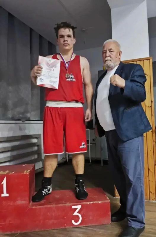 На рингах Суворовской. Более 220 боксеров из 21 региона страны боролись на рингах станицы Суворовская за награды Всероссийских соревнований «Кубок Патриотов», посвященных участникам специальной военной операции и других... На рингах Суворовской. Более 220 боксеров из 21 региона страны боролись на рингах станицы Суворовская за награды Всероссийских соревнований «Кубок Патриотов», посвященных участникам специальной военной операции и других...