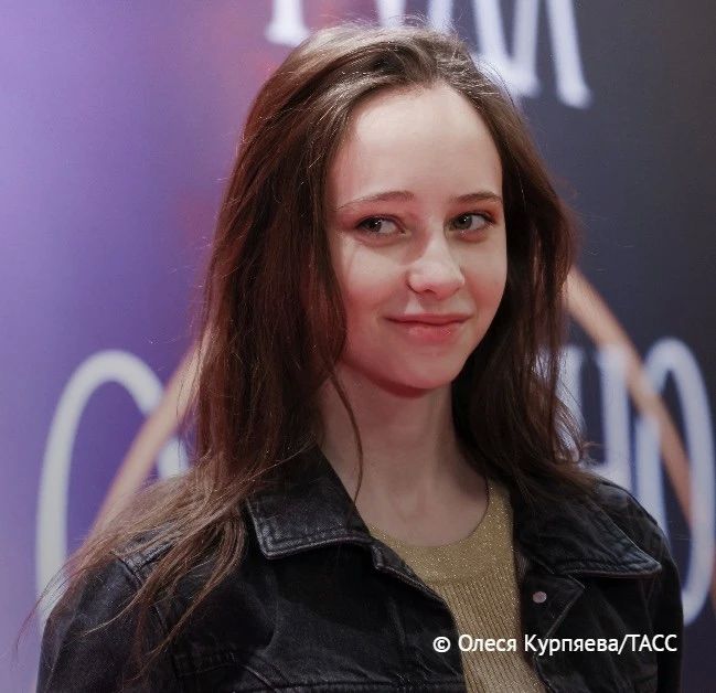 Актер Слава Копейкин исполнит роль Григория Печорина в современной экранизации новеллы "Княжна Мэри" из романа Михаила Лермонтова "Герой нашего времени" Актер Слава Копейкин исполнит роль Григория Печорина в современной экранизации новеллы "Княжна Мэри" из романа Михаила Лермонтова "Герой нашего времени"