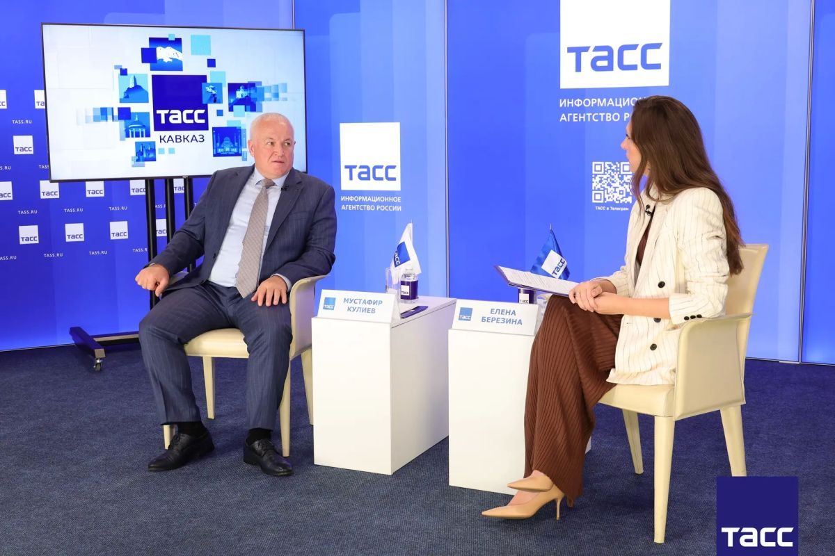 Главное из заявлений, а также фоторепортаж с пресс-конференции в Региональном информационном центре "ТАСС Кавказ" в Пятигорске, посвященной реализации программы капитального ремонта в Кабардино-Балкарской Республике (КБР): Главное из заявлений, а также фоторепортаж с пресс-конференции в Региональном информационном центре "ТАСС Кавказ" в Пятигорске, посвященной реализации программы капитального ремонта в Кабардино-Балкарской Республике (КБР):