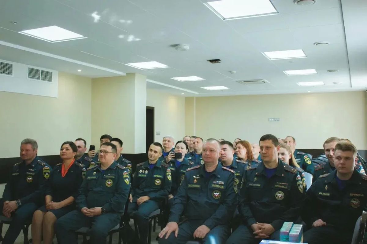 Евгений Моисеев: Кисловодск объединил лучших дознавателей МЧС со всей России Евгений Моисеев: Кисловодск объединил лучших дознавателей МЧС со всей России