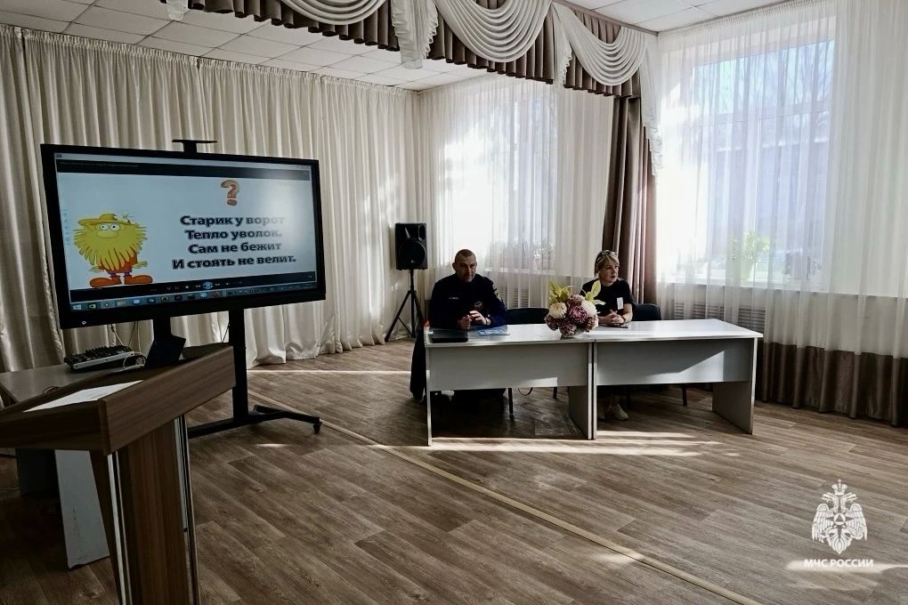 Инспекторы ГИМС МЧС Ставрополья продолжают профилактическую работу с подрастающим поколением Инспекторы ГИМС МЧС Ставрополья продолжают профилактическую работу с подрастающим поколением