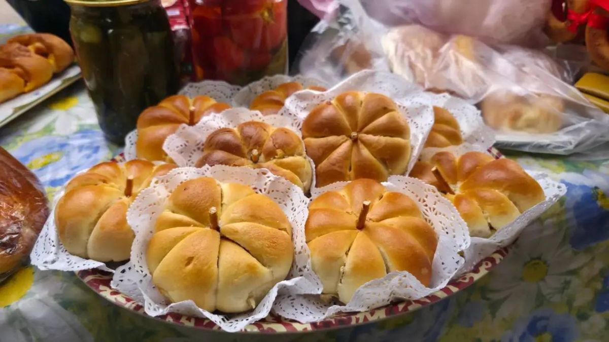 ОСЕНЬ СОГРЕТА ТЕПЛОМ НАШИХ СЕРДЕЦ ОСЕНЬ СОГРЕТА ТЕПЛОМ НАШИХ СЕРДЕЦ