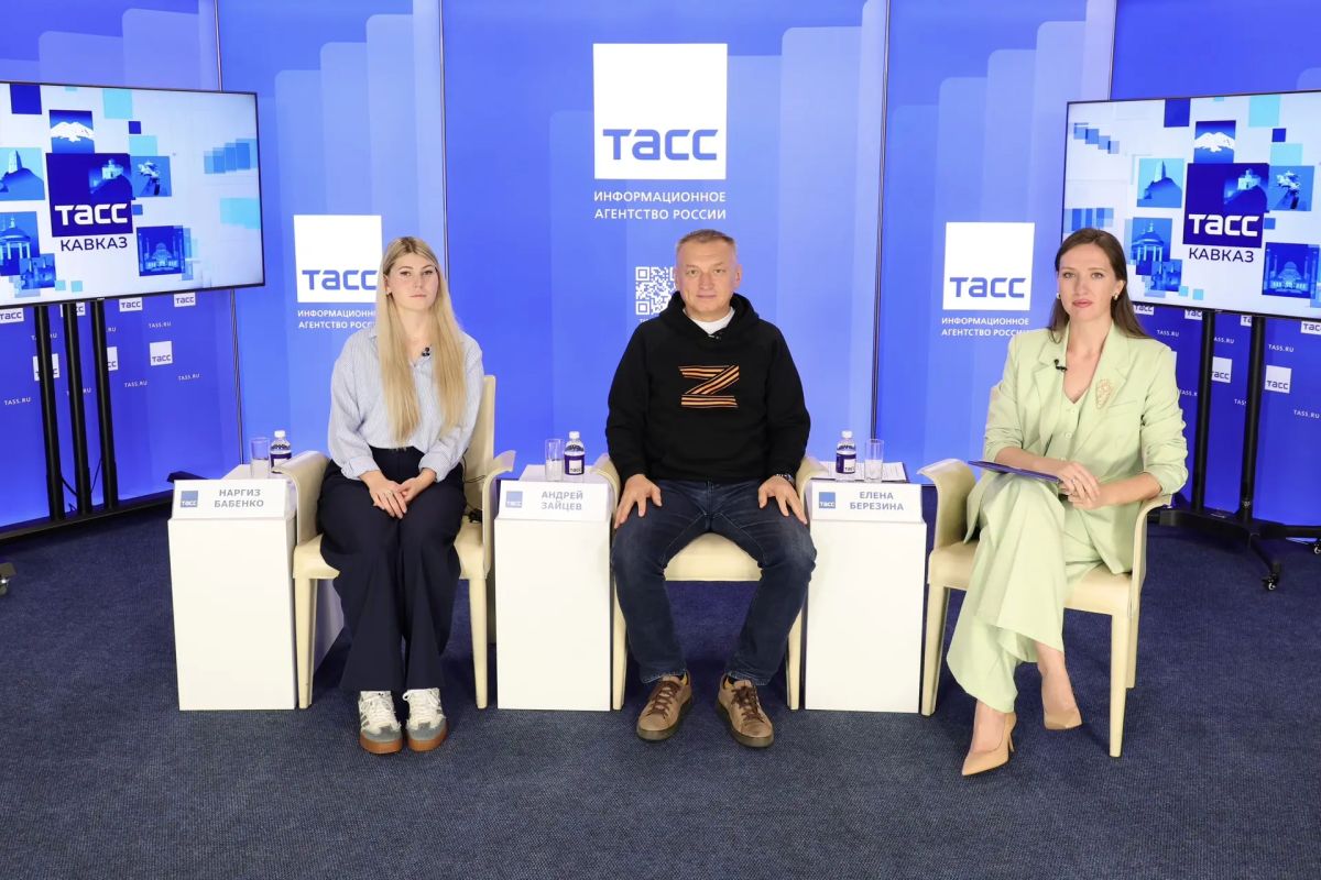 #Прямосейчас Региональный информационный центр "ТАСС Кавказ" в Пятигорске проводит пресс-конференцию, посвященную IV фестивалю легкой промышленности, моды и дизайна "СтавStyle", который пройдет в Георгиевске 31 октября