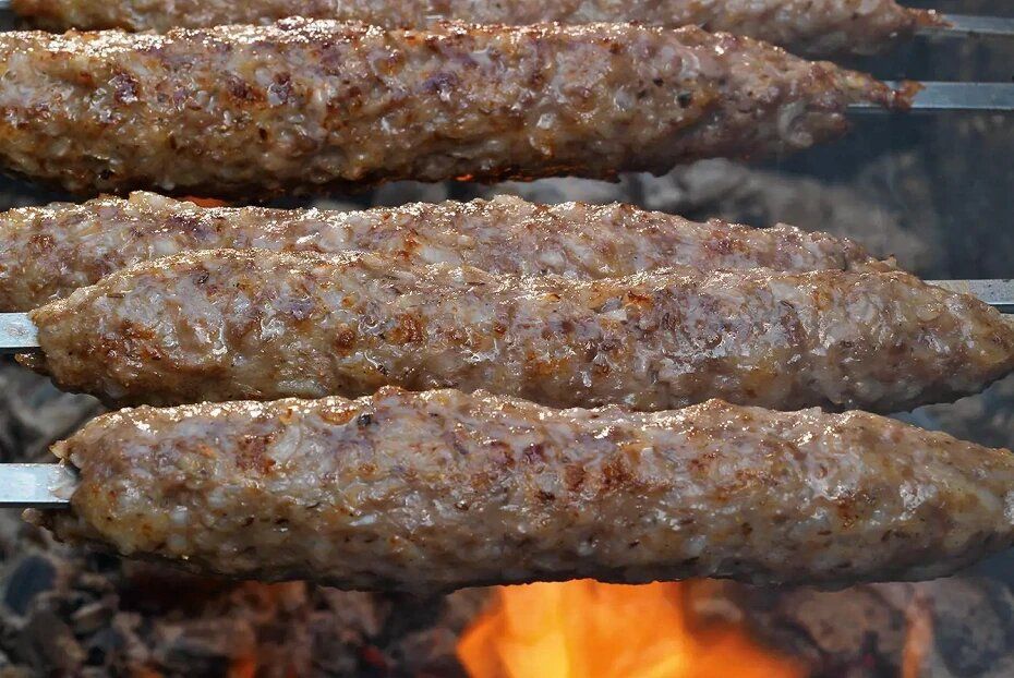 Как приготовить изысканный люля-кебаб: секреты мастерства