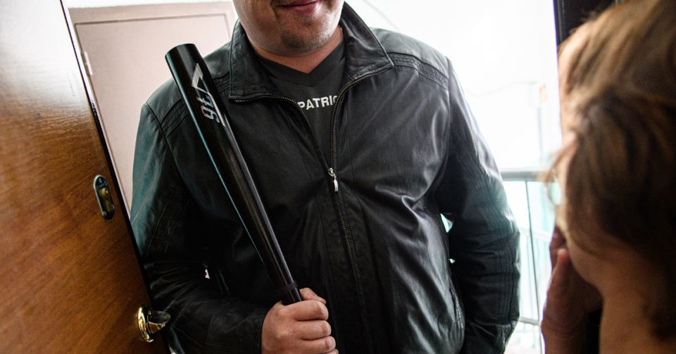 Как защититься от неправомерных действий коллекторов: основные шаги и рекомендации